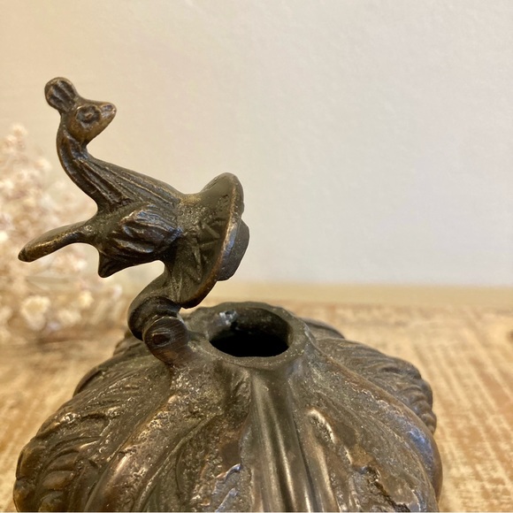 Vintage Ornate Footed Metal Inkwell with Rooster Lid - Picture 8 of 16